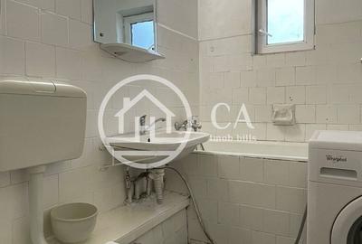 Apartament cu 3 camere decomandat în Decebal