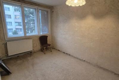 Vand apartament 2 camere neamenajat - 7
