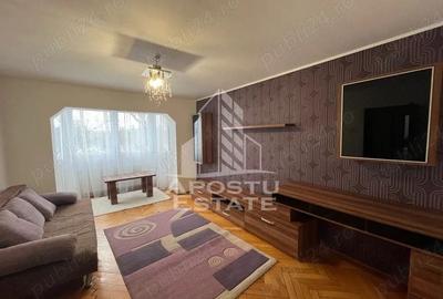 Apartament cu 3 camere, decomandat, etajul 1 , renovat, zona Sagului - 1