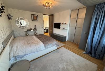 Casă individuală cu 8 camere cu Canalizare în Andronache - 12