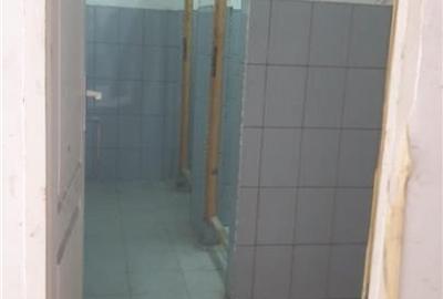 Spațiu comercial, de 550 mp, în Apollo - 9