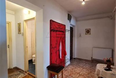 VINDEM APARTAMENT 4 CAMERE CENTRAL - 2