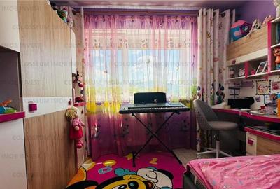 Apartament 3 camere, semidecomandat - zona Tractorul/ Top City - 2