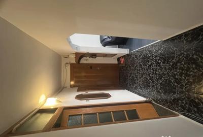 Apartament cu 3 camere decomandat în Vâlcea - 2