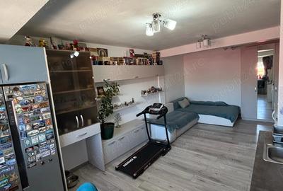 Apartament cu 2 camere decomandat în Florești - 3