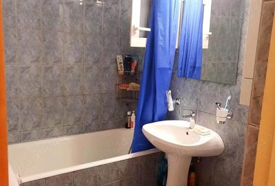 Apartament cu 3 camere decomandat în Obor - 2