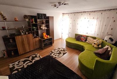 Casă cu 5 camere cu Teren 775 Mp în Central - 2