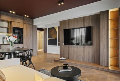 Apartament cu 3 camere decomandat în Central - 1