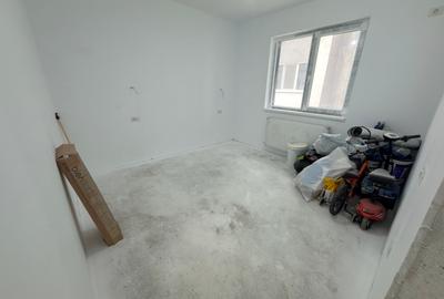 Casă cu 4 camere cu Canalizare în Sud - 18