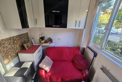 Garsoniera, Parter, Zona Razboieni, 21 mp - 2