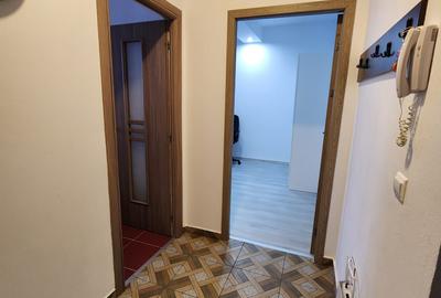 Apartament cu 2 camere decomandat în Runcu - 3