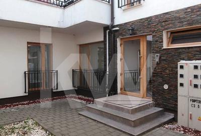 Apartament cu 4 camere în Central - 12