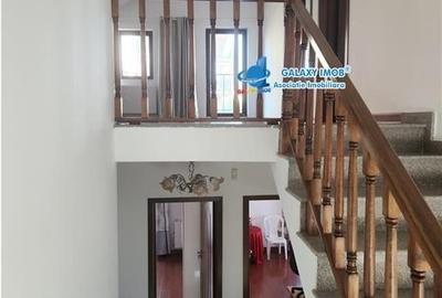 Vila P+1E+M mobilata si utilata strada Doinei - 5