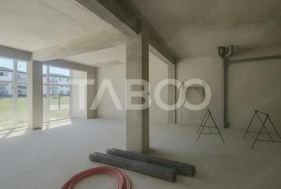 Spațiu comercial, de 116 mp, în Central - 5