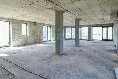 Spațiu comercial, de 635 mp, în Zorilor - 1