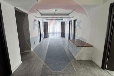 Casă cu 6 camere cu Teren 7661 Mp în Măneciu - 8