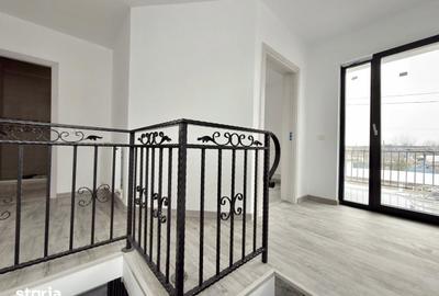 Casă cu 4 camere cu Teren 300 Mp în Lumina - 1