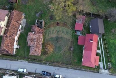 Casă cu 2 camere cu Teren 647 Mp în Lerești - 8