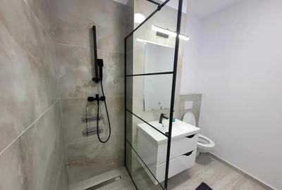 Apartament cu 2 camere decomandat în Central - 2