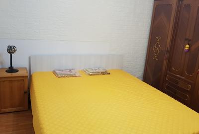 ZONA GAVRILOV - 2 CAMERE DECOMANDAT , CENTRALA GAZ. - 4