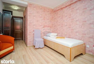 Spațiu comercial, de 1,855 mp, în Central - 13