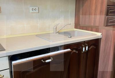 Apartament cu 3 camere semidecomandat, mobilat în Medicină - 16