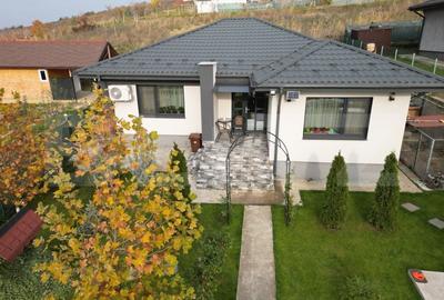 Casa 3 camere, 98 mp utili, 500 mp teren, Tomesti