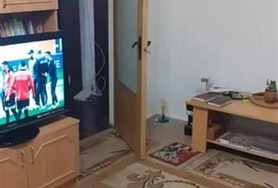 Vanzare Apartament 4 Camere Decomandat Berceni-Almasu Mare - 2