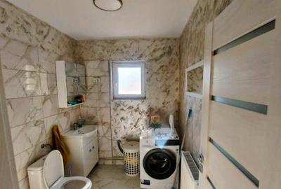 Casa individuală, zonă liniștită, în Vatra veche a satului - 8