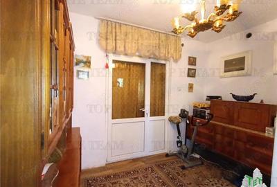 Casă cu 5 camere cu Garaj în Central - 14