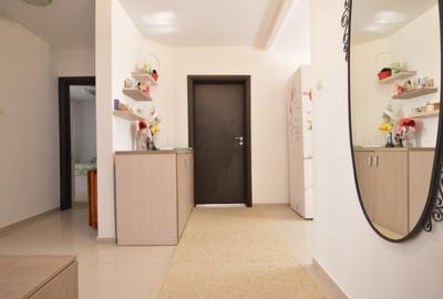 Apartament cu 4 camere decomandat, mobilat în Titan - 33