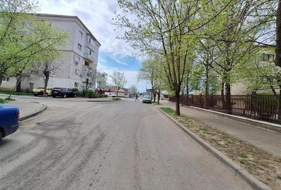Apartament cu 3 camere decomandat în 9 Mai - 25