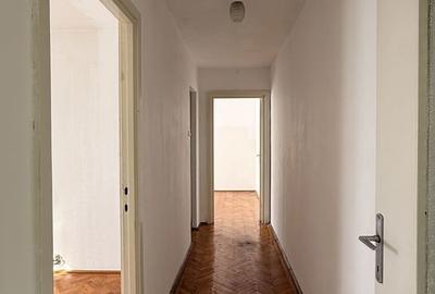 Apartament cu 3 camere semidecomandat în Circumvalațiunii - 12