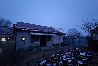 Casă cu 3 camere cu Teren 750 Mp în Bicaci - 2