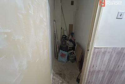 Apartament cu 3 camere semidecomandat, mobilat în Girocului - 11