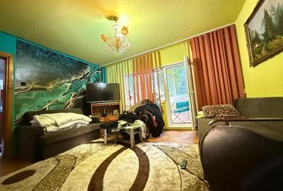 Apartament spatios, 3 camere, 2 bai, 2 balcoane, mobilat, etaj 1 - Zona Soarelui - 3