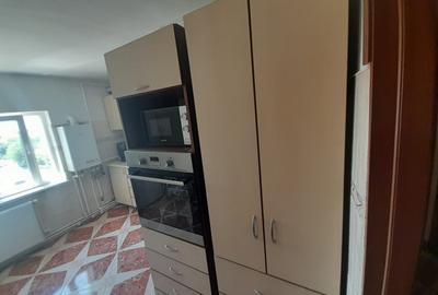37693 Apartament 2 camere Dezrobirii-Inel 2 - 4