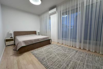 Apartament cu 3 camere în Aviatorilor