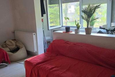 Apartament cu 3 camere decomandat în Circumvalațiunii - 1