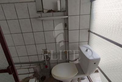 Garsonieră semidecomandată în Central