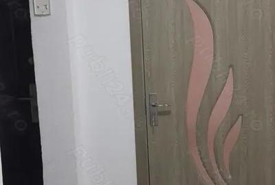 Apartament cu 3 camere decomandat în Central - 4