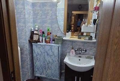 Apartament cu 3 camere semidecomandat, mobilat în Drumul Taberei - 6