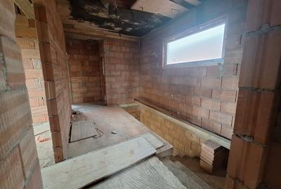 Duplex 5 camere, 128 mp utili, despartit prin camera tehnica, Calea Urseni - 9