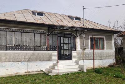 Casă cu 4 camere în Sângeru - 5