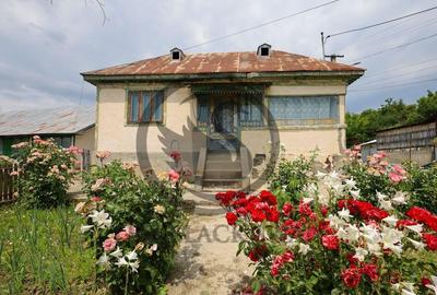 Casa cu 5 camere de vanzare | 700 mp teren | Valea Dulce,... - 1