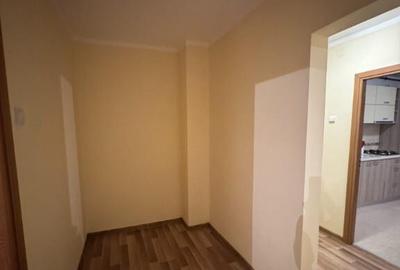 Vand apartament cu 3 camere decomandat - 3