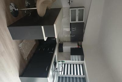 Garsonieră decomandată în Central - 8