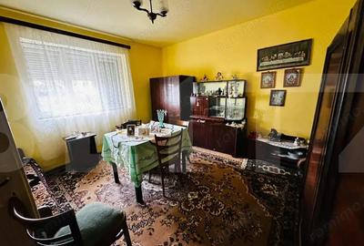 Casa de vanzare in Macea, teren 942 mp - 2