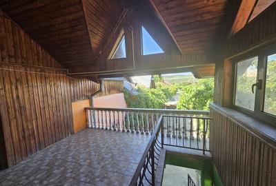 Casă de vânzare în Golești – locație excelentă lângă muzeu - 5