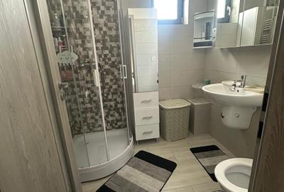 Casă cu 5 camere cu Teren 180 Mp în Prelungirea Ghencea - 28